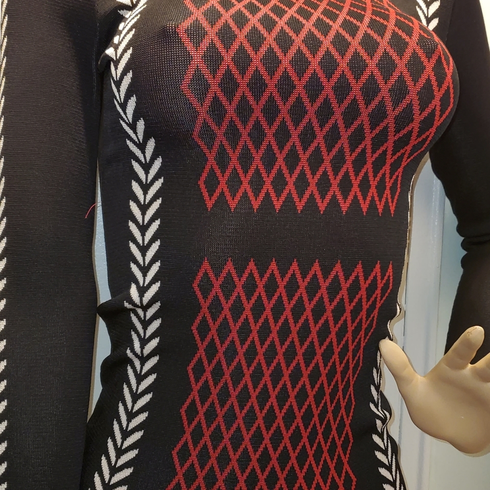 Dress - Picture 14 of 16